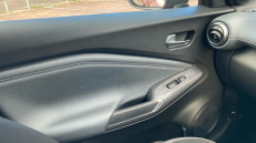 Nissan Juke 1.0 DiG-T 114 N-Connecta 5dr Petrol Hatchback